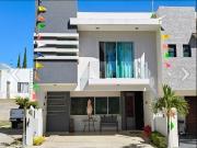 Casa en venta en coto en Valdepeñas, Zapopan, 4 recámaras