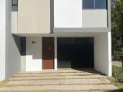 Casa en venta en Coto Nova Portalia
