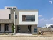 Casa en venta en Coto Pontevedra, Capital Norte, Zapopan