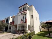 CASA EN VENTA EN COTO PRIVADO, RESIDENCIAL JAZMÍN,...