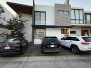 Casa en Venta en Coto Puerta las Lomas Zapopan de Lujo,...
