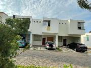 Casa en venta en Coto Quintas del bosque