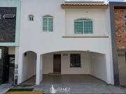 CASA EN VENTA EN COUNTRY ALAMOS 1