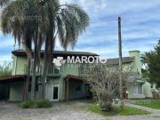 CASA EN VENTA EN COUNTRY ARANZAZU CON SIETE DORMITORIOS....