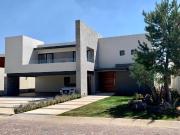 CASA EN VENTA EN COUNTRY CLUB GRAN JARDIN LEON GUANAJUATO