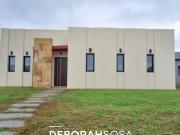 Casa en venta en country club San Sebastian Pilar
