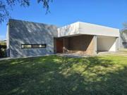 Casa En Venta En Country La Arbolada