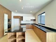 CASA EN VENTA EN CRETA RESIDENCIAL, CAPITAL NORTE, ZAPOPAN