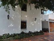 casa en venta en cristales. Cod V17737