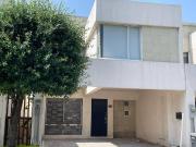 Casa en Venta en Crystal Lagoons, Apodaca, Nuevo León