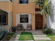 CASA EN VENTA EN CTO. DE LAS ACACIAS FRACC. VISTA...