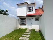 Casa en venta en Cuautla, Morelos en comunidad cerrada