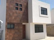 Casa En Venta En Cuautlancingo A 5 Minutos De Plaza San...