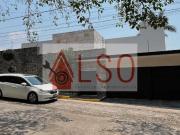 Casa en venta en Cuernavaca cerca Vista Hermosa con...