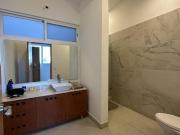 Casa en venta en Cuernavaca en 2da privada de Diana, a...