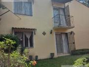 CASA EN VENTA EN CUERNAVACA, EN CONDOMINIO CON JARDÍN...