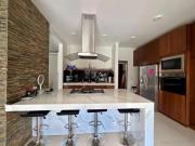 Casa en venta en Cuernavaca, Lomas del Sol, vigilancia,...