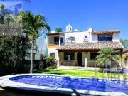 Casa en venta ? en renta Lomas de Atzingo, Cuernavaca...