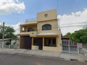 CASA EN VENTA EN CULIACÁN: Colonia Díaz Ordaz: A Pasos...