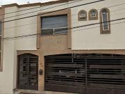 Casa en venta en Cumbres 4 Sector Casa en venta en Cumbres 4 Sector