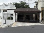 CASA EN VENTA EN CUMBRES 4TO. SECTOR