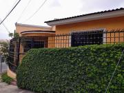 CASA EN VENTA EN CUMBRES 5TO SECTOR
