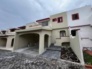 CASA EN VENTA EN CUMBRES 6to SECTOR