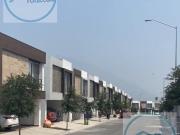 Casa en VENTA EN CUMBRES AREZZO