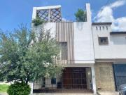 CASA SUTENTABLE EN VENTA EN CUMBRES CUARTO SECTOR,... CASA SUTENTABLE EN VENTA EN CUMBRES CUARTO SECTOR,...