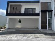 Casa en Venta en Cumbres de Santiago, Santiago, Nuevo León
