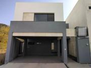 Casa en venta en Cumbres de Santiago, Santiago, Nuevo León