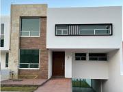 Casa en venta en Cumbres del Cimatario, Huimilpan, Querétaro