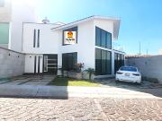 Casa en venta en CUMBRES DEL LAGO