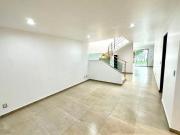 Casa en venta en CUMBRES DEL LAGO