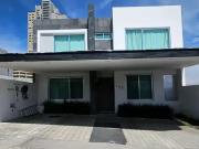 Casa en Venta en Cumbres del Lago