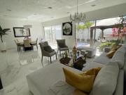 CASA EN VENTA EN CUMBRES DEL LAGO JURIQUILLA