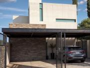 Casa en venta en Cumbres del Lago, Propiedad de Lujo,...