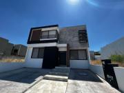Casa en Venta en Cumbres del Lago, Queretaro