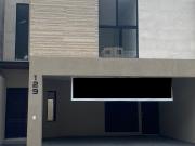 CASA EN VENTA EN CUMBRES ELITE PREMIER EN GARCIA FRACC....
