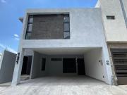 Casa en venta en Cumbres Elite Premier, Sector Pirineos