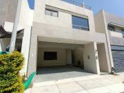Casa en Venta en Cumbres Madeira, Monterrey, Nuevo León