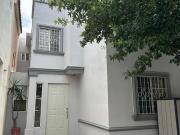 Casa en venta en Cumbres Renacimiento en Monterrey