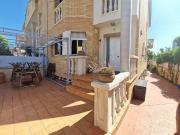 Casa en venta en Cunit, de 105 m² 4 habitaciones por 386.000