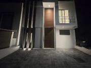 Casa en Venta en de 3 Niveles en Grand Juriquilla, Qro