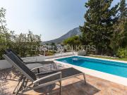 Casa en venta en Dénia, El Montgó. Casa renovada con...