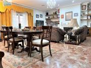 Casa en venta en Don Benito. VIVIENDA DE LUJO, CON...