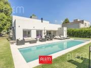 Casa en venta en Don Joaquin, Canning