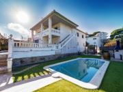 Casa en venta en Dosrius, con vistas directas al bosque,...