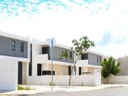 CASA EN VENTA EN DZITYA CON ALBERCA Y TERRAZA TECHADA....