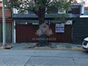 CASA EN VENTA EN ECHEGARAY